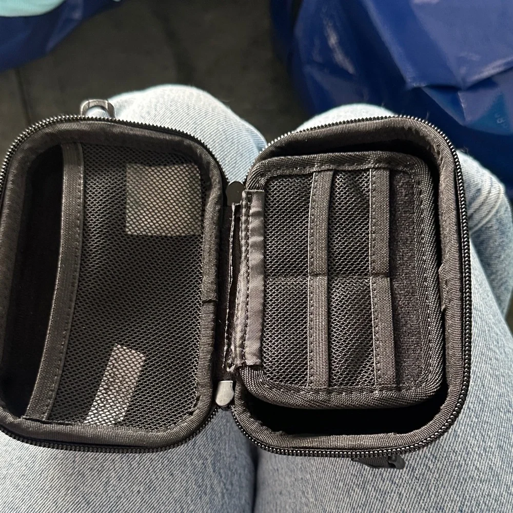 BAGSMART Cream Compact Digital Camera Case
